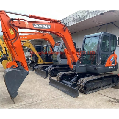 Sí, podemos inspeccionar una excavadora usada Doosan de 6 toneladas en Shanghai con capacidad de 0.25 cubos.