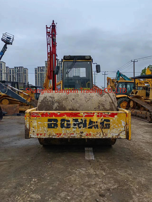 Roller de carretera Bomag BW-217D usado con capacidad de calificación del 30% en buenas condiciones