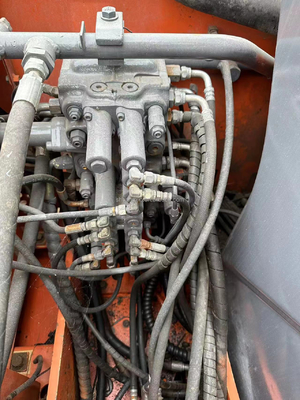 Hitachi ZX60 Mini Excavadora Fuerte potencia y estabilidad hidráulica para su construcción
