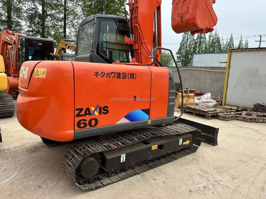 Hitachi ZX60 Mini Excavadora Fuerte potencia y estabilidad hidráulica para su construcción