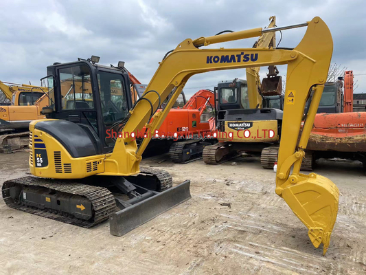 Mini excavadora Komatsu PC55MR con 90% de grado y cilindro hidráulico original