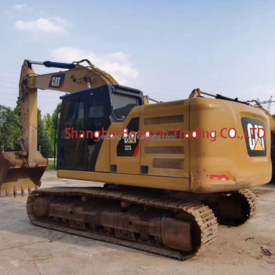 Sí, inspeccionamos una mini excavadora CAT 323 de 20 toneladas y con 700 horas de trabajo.