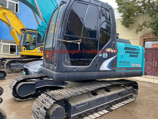 Excavadora Kobelco SK140 con 14 toneladas de peso en buen estado