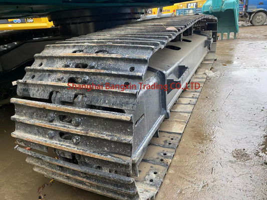 Excavadora Kobelco SK140 con 14 toneladas de peso en buen estado