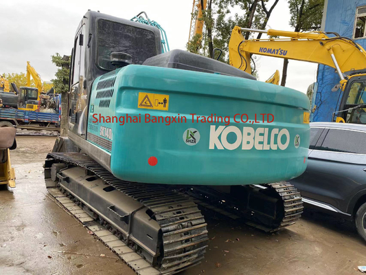 Buscamos una excavadora en buen estado. Echa un vistazo a nuestra máquina usada Kobelco SK140