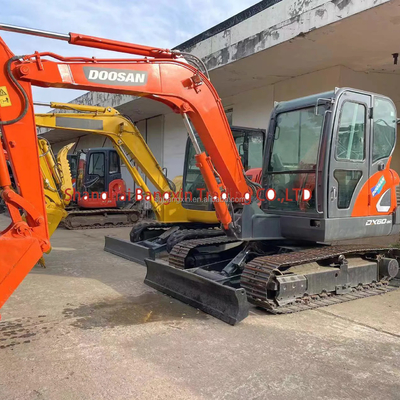 Obtenga el mejor precio en excavadoras usadas Doosan DX60 con gran potencia y estabilidad hidráulica