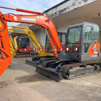 Válvula hidráulica original utilizada Excavadora de rastreo Doosan DX60 con 700 horas de trabajo