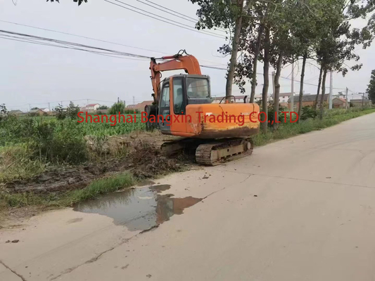 Vende excavadora Hitachi ZX70 con gran potencia y estabilidad hidráulica