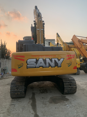 Excavadora Sany SY215 usada con gran potencia y estabilidad hidráulica