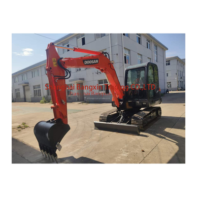 700 horas de trabajo de uso Doosan DH60-7 Excavadora de rastreo con 1 y después de la venta de apoyo