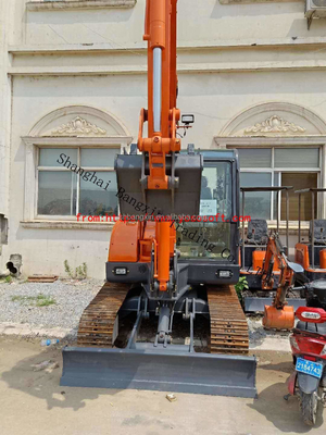 700 horas de trabajo de uso Doosan DH60-7 Excavadora de rastreo con 1 y después de la venta de apoyo
