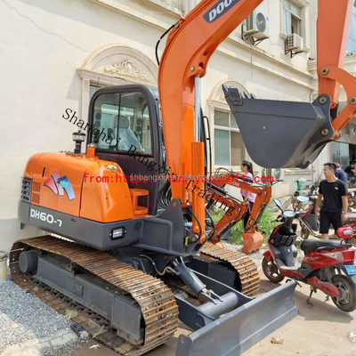 700 horas de trabajo de uso Doosan DH60-7 Excavadora de rastreo con 1 y después de la venta de apoyo
