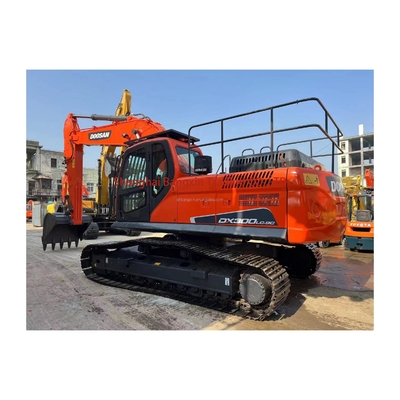 Excavadora usada Doosan DX300LC-9C con tecnología avanzada y rendimiento potente