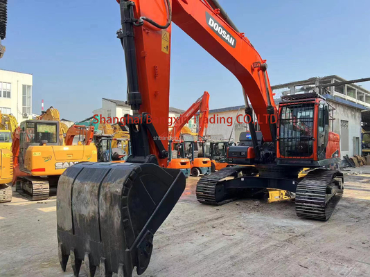 Excavadora usada Doosan DX300LC-9C con tecnología avanzada y rendimiento potente