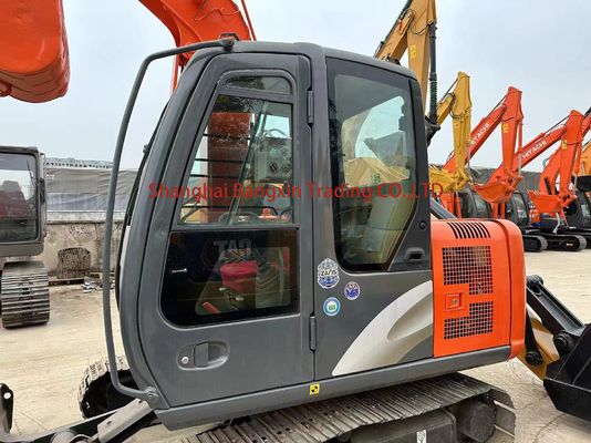 Excavadora mini Hitachi ZX60 de segunda mano con gran potencia y estabilidad hidráulica