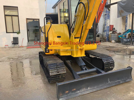 En buen estado, excavadora Komatsu PC56 todo funcionando. Entrega en 7 días.