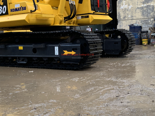 Fuerte potencia y estabilidad hidráulica 7 días tiempo de entrega excavadora usada Komatsu PC130