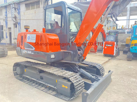 ¿Podemos inspeccionar la mini excavadora Doosan DH55 con un excelente rendimiento de trabajo y 1