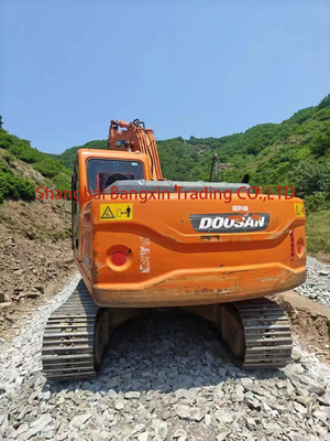 600 horas de trabajo Excavadora Doosan DH150LC-7 para proyectos de ingeniería y construcción
