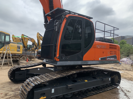 Máquina de construcción pesada Doosan Dx300 Excavadora de segunda mano con piezas de repuesto 30 toneladas