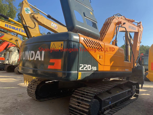 Excavadora usada Hyundai R220-9S con peso de 1 y 22 TON en buen estado