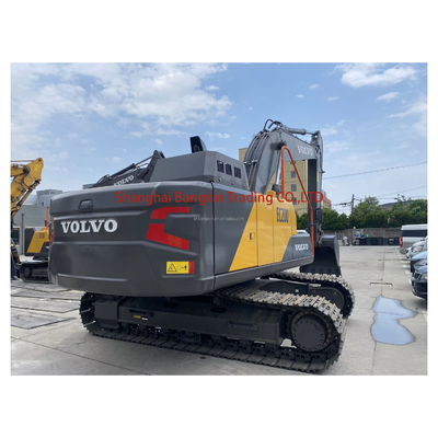 Excavadora Volvo EC200 con 20 toneladas de peso de funcionamiento y certificado EPA/CE