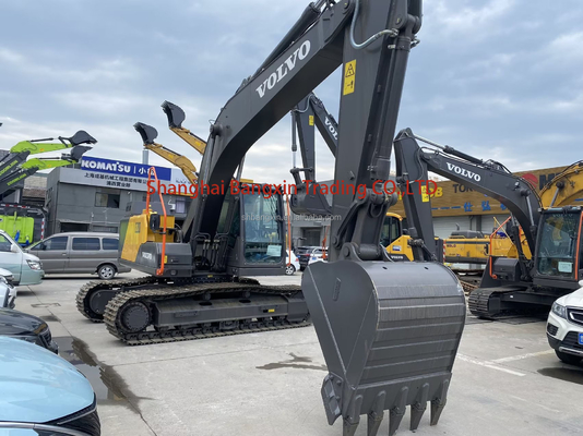 Excavadora Volvo EC200 con 20 toneladas de peso de funcionamiento y certificado EPA/CE