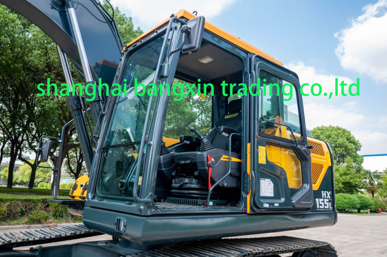 Excavadora Hyundai HX155L de segunda mano con 89 kw de potencia en excelente estado