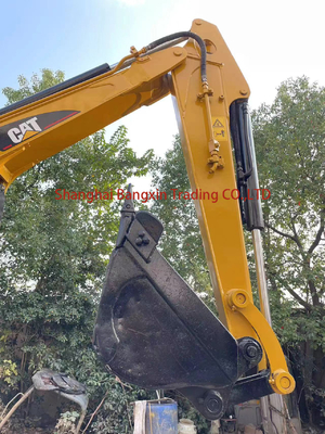 Excavadora de arrastre de segunda mano de 4000 KG con gran potencia y estabilidad hidráulica