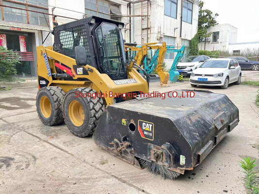 Máquina pequeña de dirección de deslizamiento CAT 226 con gran potencia y estabilidad hidráulica a un