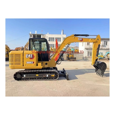 Mini excavadora Cat 306E2 de segunda mano con gran potencia y alta estabilidad hidráulica