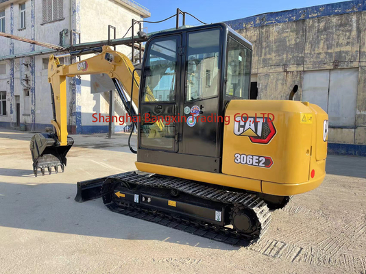 Mini excavadora Cat 306E2 de segunda mano con gran potencia y alta estabilidad hidráulica